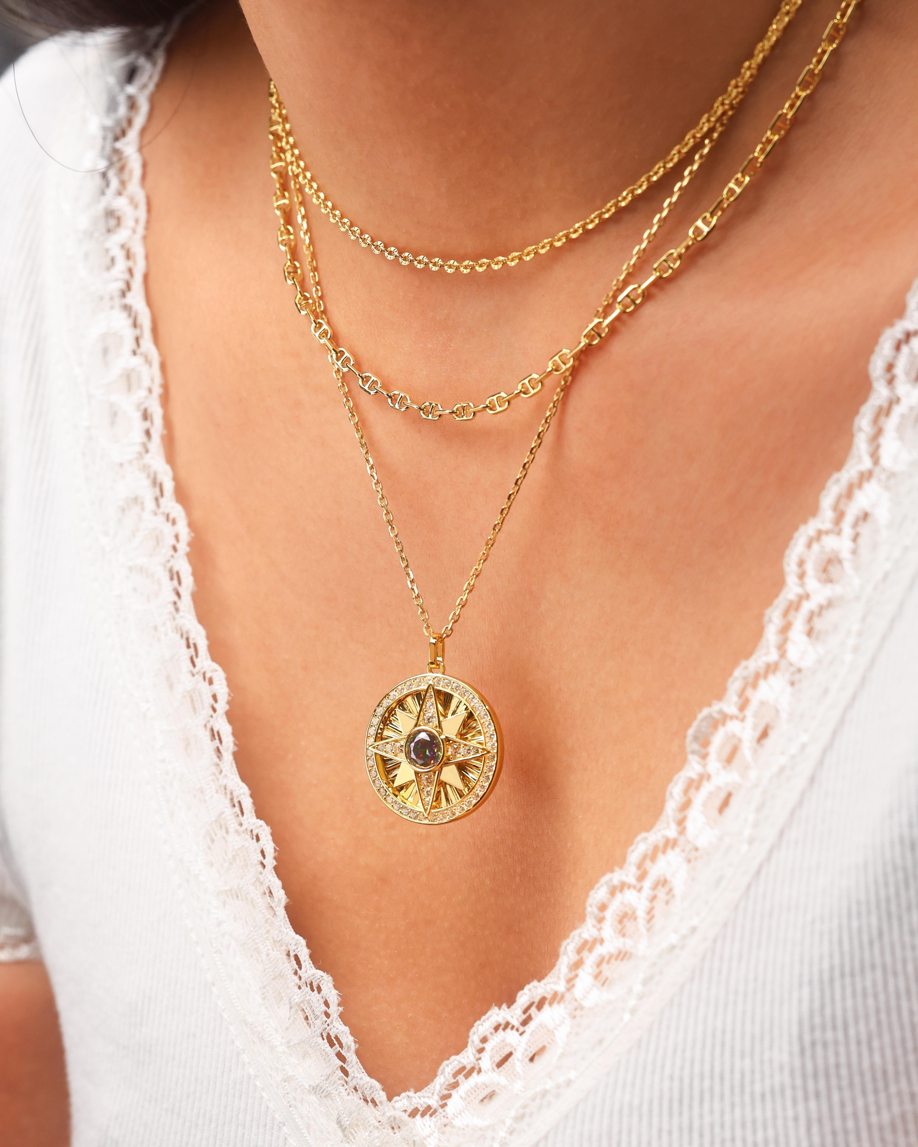 How to Layer Necklaces with Popular Chains