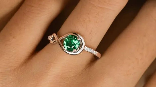 Meaningful Symbols to Choose for Your Couple Jewelry