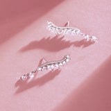 "Enchanted Wings" Pendientes trepadores de plata de ley con fantasía y brillo