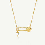 Collar de plata con alfiler de rosa