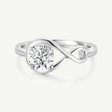 Anillo de Promesa "Abrazo Infinito" con Circón