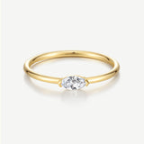 Anillo solitario marquesa de diamante cultivado en laboratorio de 0.12 ct en oro amarillo de 14K