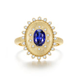 Anillo de plata de ley con piedra de nacimiento de septiembre en corte oval vintage "Retro Romance" de FANCIME