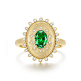 Anillo de plata de ley con piedra de nacimiento de mayo en corte oval vintage "Retro Romance" de FANCIME