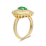 Anillo de plata de ley con piedra de nacimiento de mayo en corte oval vintage "Retro Romance" de FANCIME