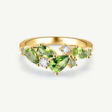 Anillo de Plata con Flor “Susurro de Glicina” con Peridoto