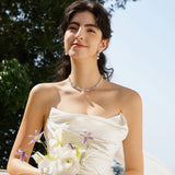 Collar de promesa de plata suave con gota de flor de glicinia