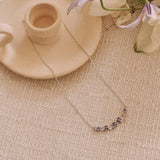 Collar de Plata con Barra de Flor “Susurro de Glicina” con Turmalina Rosa