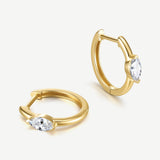 Pendientes huggie solitarios marquesa de diamante cultivado en laboratorio de 0.25 ct en oro amarillo de 14K