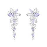 FANCIME "Wisteria Bouquet" Pendientes de plata de ley con racimo de pétalos y cierre de presión