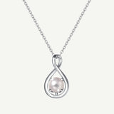 "Abrazo Infinito" Collar con colgante de símbolo de infinito en plata de ley con perla blanca, piedra de nacimiento de junio - Plata