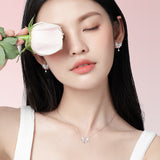 Pendientes de plata de ley con lazo mariposa “Pearl Kiss” de FANCIME