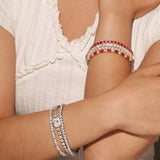Pulsera de plata de ley con rubí talla fancy corte tenis "Glamour Radiance" piedra de nacimiento de julio