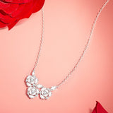 Collar de plata esterlina "Rosa floreciente"