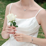 Collar de plata esterlina "Una rosa"