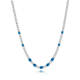 "Glamour Radiance" Collar de tenis de plata de ley con topacio azul tallado elegante, piedra de nacimiento de diciembre